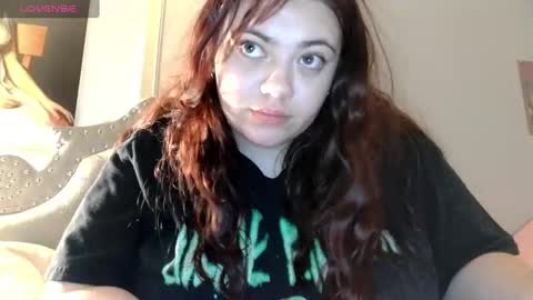 Snapshot of viennavisabelle chatting on September 16, 4:26 am viennavisabelle online show from September 16, 4:26 am