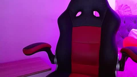 viioleta online show from February 17, 12:27 pm