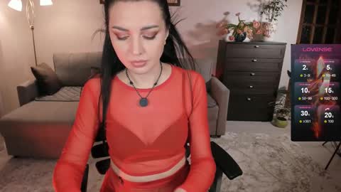 Snapshot of vikibellson chatting on March 10, 9:51 pm Viki Bellson online show from March 10, 9:51 pm