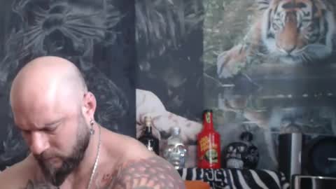 viking online show from April 11, 10:30 am