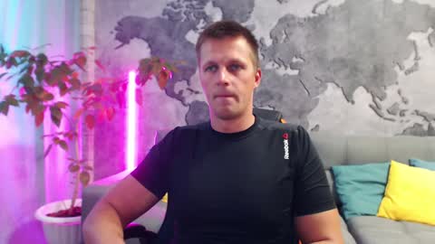 Snapshot of vikingchrisss chatting on October 9, 11:05 am vikingchrisss online show from October 9, 11:05 am