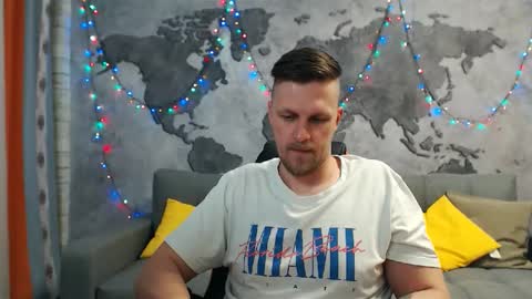 Snapshot of vikingchrisss chatting on January 3, 1:24 pm vikingchrisss online show from January 3, 1:24 pm