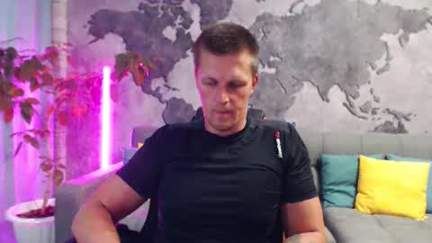 Snapshot of vikingchrisss chatting on October 10, 11:05 am vikingchrisss online show from October 10, 11:05 am