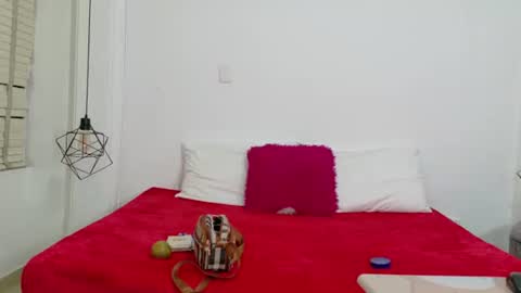 vikiTomson online show from February 22, 12:51 pm