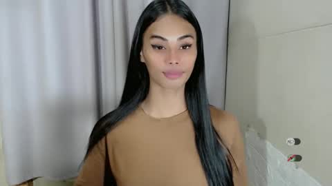 Snapshot of vikkylustfull chatting on February 28, 8:07 pm vikkylustfull online show from February 28, 8:07 pm