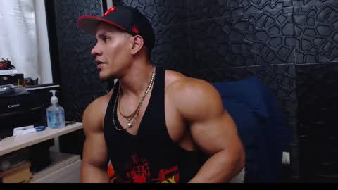 Viktor Herrera online show from January 31, 2:15 am