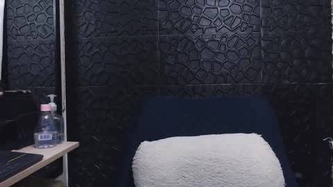 Viktor Herrera online show from October 12, 1:31 am