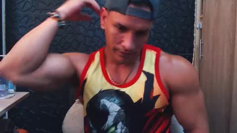 Viktor Herrera online show from November 24, 6:28 pm