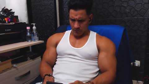 Viktor Herrera online show from September 19, 7:28 pm