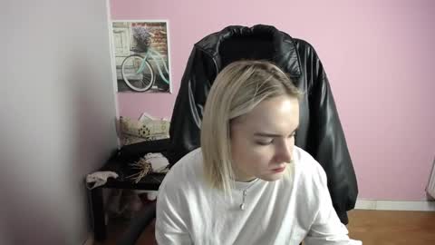 viktoria_lovely online show from April 9, 11:16 am