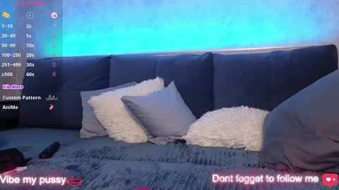 Snapshot of viktoriacruses chatting on January 23, 2:33 am ViktoriaCruses online show from January 23, 2:33 am