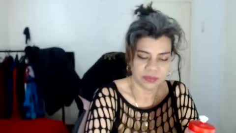 Snapshot of vikyadams chatting on March 7, 1:29 pm VIKY ADAMS online show from March 7, 1:29 pm