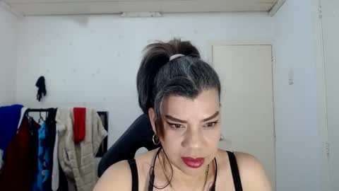 Snapshot of vikyadams chatting on February 26, 1:54 pm VIKY ADAMS online show from February 26, 1:54 pm