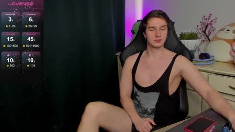 Vincent Strong online show from September 28, 12:25 pm