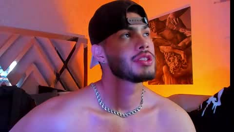 Vincent online show from February 13, 8:06 am