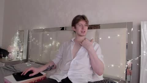 Vincent online show from October 10, 5:57 am