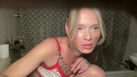vinique99 online show from May 24, 1:24 am