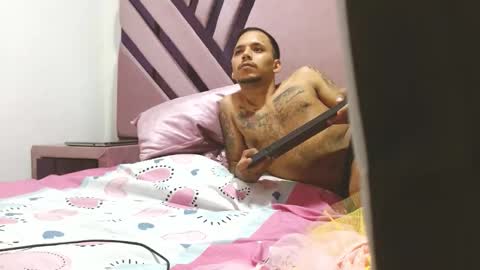 vinitryjhonson online show from October 20, 5:34 am