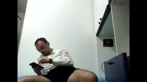 Snapshot of vinmin90 chatting on September 19, 11:41 pm Zenith online show from September 19, 11:41 pm