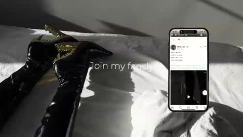 Diva Silvia online show from December 5, 4:27 pm