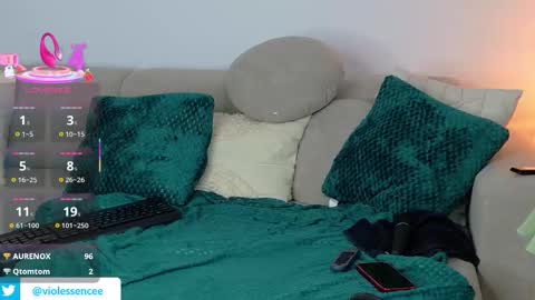 viofemme online show from October 26, 2:07 pm