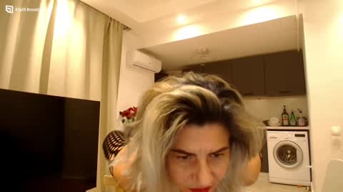 viola online show from December 5, 3:12 pm