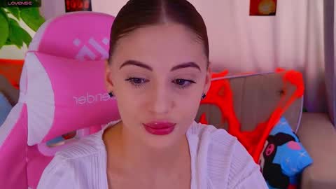 violaparkers online show from October 29, 9:11 am