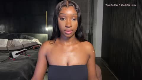 Fantasy Black Girl online show from May 12, 6:17 pm