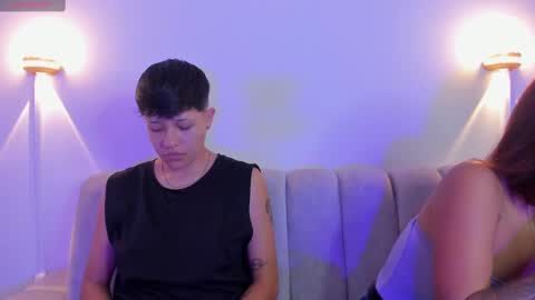 Violet and Casper online show from September 29, 5:17 am