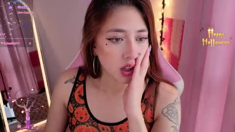 violet online show from October 9, 6:24 pm