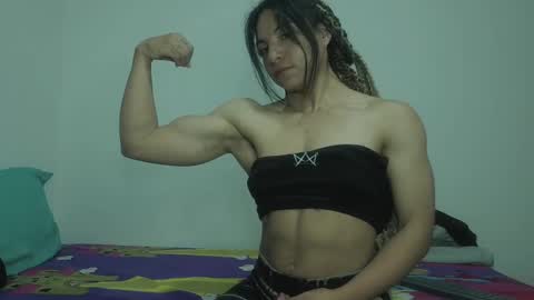 Snapshot of violet_smmithh chatting on December 18, 1:26 am Violet online show from December 18, 1:26 am