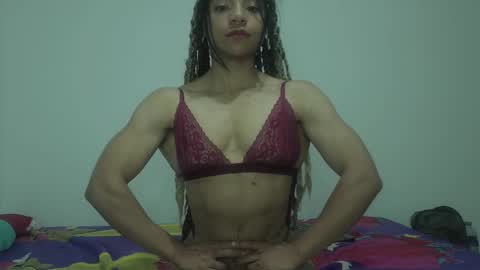Snapshot of violet_smmithh chatting on December 10, 3:20 am Violet online show from December 10, 3:20 am
