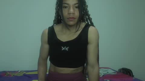 Snapshot of violet_smmithh chatting on December 11, 12:54 am Violet online show from December 11, 12:54 am