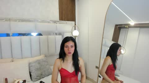 Violet online show from May 30, 4:22 am
