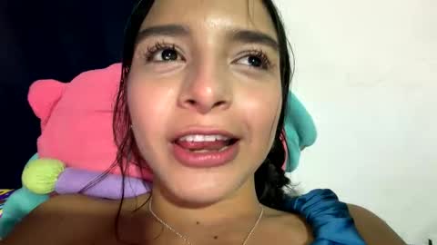 violeta online show from January 7, 11:43 pm