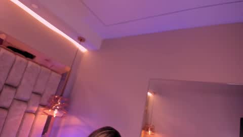 Violeta  online show from October 8, 11:27 am