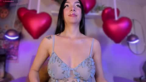 Violeta  online show from February 17, 12:04 pm