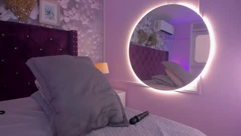 violeta_medina online show from October 19, 2:44 pm