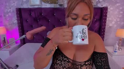 violeta_medina online show from October 31, 11:10 am