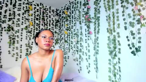 Violeta online show from February 3, 5:35 pm