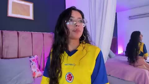 Violeta online show from June 23, 6:25 pm