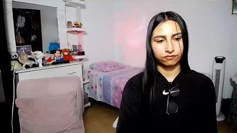 violeta_rouses online show from February 10, 7:17 pm