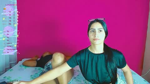 Snapshot of violeta_rouses chatting on December 6, 3:46 am violeta_rouses online show from December 6, 3:46 am