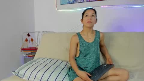 violeta sofia 16 online show from March 22, 3:10 am