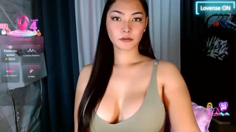 violet online show from May 21, 12:17 am