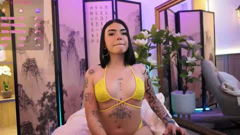 Violet Evanz online show from September 15, 7:37 pm
