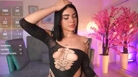 Violet Evanz online show from September 17, 7:50 pm