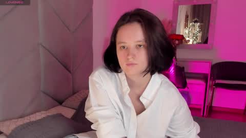 Violet online show from October 9, 10:32 am