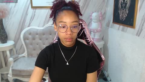 violeth_b online show from January 17, 12:42 pm