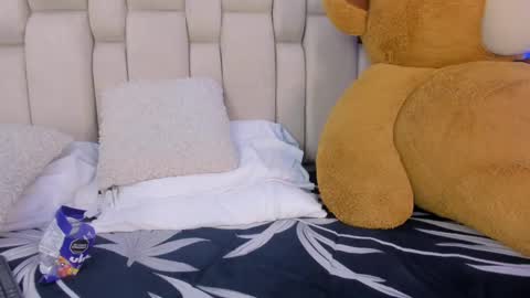 Violeth Foxx online show from February 1, 3:07 pm